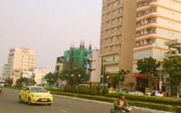 Đà Nẵng: Không thể ngăn cấm khách sạn “mọc như nấm sau mưa”?