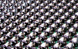 Hoa mày chóng mặt với loạt ảnh mới về sự đông đúc khủng khiếp tại Trung Quốc