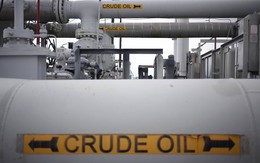 Giá dầu giảm 5% xuống thấp nhất trong 2 tháng