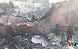 Khung cảnh hoang tàn sau vụ cháy tại khu công nghiệp La Phù, Hà Nội