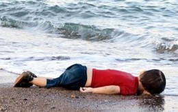 Một năm sau cái chết của cậu bé Syria bên bờ biển: Điều gì đã thay đổi?