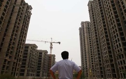 "Muốn lấy vợ phải có nhà", trai ế Trung Quốc tuyệt vọng khi các dự án chung cư đổ bể