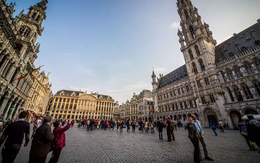Nhà hàng, khách sạn ở Brussels điêu đứng vì khủng bố