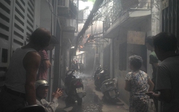 Hà Nội: Cháy lớn tại phố Thái Hà, người dân hoảng loạn