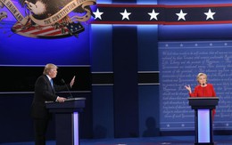 Một bức họa và 2 nửa đối lập về Donald Trump và Hillary Clinton