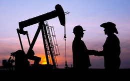 Giá dầu chốt lại tuần tăng mạnh