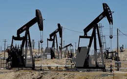 Giá dầu giảm trước lo ngại OPEC có thể đóng băng sản lượng