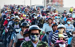 ​Dân miền Tây ùn ùn về Sài Gòn sau lễ