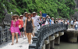 Khách quốc tế đến Việt Nam lại trên đà giảm, du lịch Việt tiếp tục tụt dốc so với khu vực?