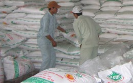 Lại nhập khẩu thêm đường ngoài cam kết WTO