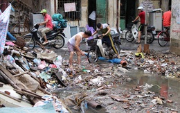 Dự án trì trệ, dân "nín thở" sống chung với nước bẩn, rác thải