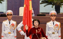 Chủ tịch Quốc hội Nguyễn Thị Kim Ngân lần đầu nói về những bộ áo dài