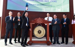 Cổ phiếu TCH chính thức giao dịch, ông Đỗ Hữu Hạ lọt Top10 người giàu nhất sàn chứng khoán