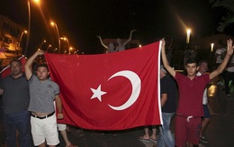 Thổ Nhĩ Kỳ ráo riết trấn an thị trường tài chính sau vụ đảo chính