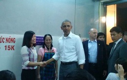 Chủ quán bún chả: "Tổng thống Obama đã tự trả bằng tiền Việt cho tôi"