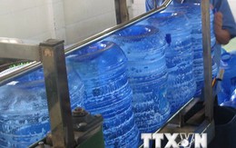 Hà Nội: Xử phạt nhiều cơ sở nước uống đóng chai không đạt chuẩn