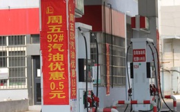 Trung Quốc chứng kiến “cuộc chiến” giảm giá xăng chưa từng có