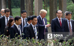 Vừa tới Philippines, tổng thống Trump cập nhật Twitter nói về "ngày tuyệt vời" ở Việt Nam