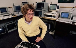 Đây là CV của Bill Gates từ năm 1974, nhìn mức thu nhập ở năm nhất Đại học là hiểu vì sao ông có thể trở thành tỷ phú sớm như vậy