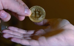 Giữa cơn sốt giá, “Làm thế nào để mua bitcoin” là câu hỏi được tìm kiếm top 3 trên Google trong năm 2017