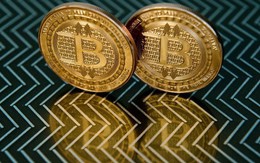 Tiền ảo Bitcoin giao dịch với giá hơn 10.000 USD ở Zimbabwe