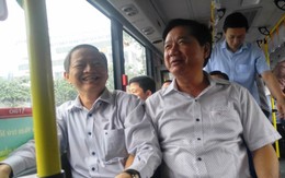 Bí thư Thăng đi xe buýt nối Tân Sơn Nhất với 2 bến xe lớn
