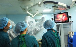 Chuyện lạ ở Việt Nam: Dùng Robot điều trị ung thư gan