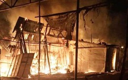 Vĩnh Phúc: Cháy lớn tại chợ Thổ Tang, nhiều gian hàng bị thiêu rụi