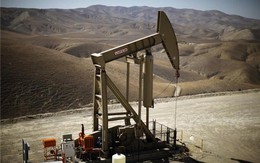 Triển vọng giá dầu: Nhà đầu tư thận trọng trước việc số lượng giàn khoan Mỹ bất ngờ giảm mạnh