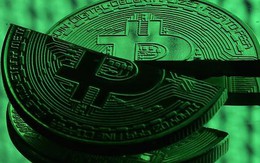 Bitcoin giảm xuống dưới 13.000 USD, các nhà đầu tư nếm "phép thử cay đắng"