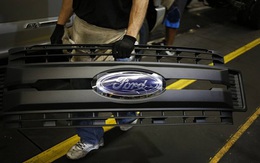 Ford cắt lượng lớn nhân sự toàn cầu để giảm chi phí