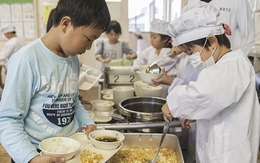 3 điều ấn tượng khiến bữa ăn trưa của học sinh Nhật Bản được nhiều người đánh giá là hoàn hảo nhất thế giới