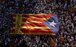 Tranh cãi xung quanh tính hợp pháp của việc Catalonia tuyên bố độc lập