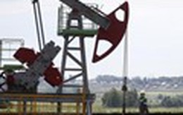 Giá dầu gần chạm đỉnh 1 tháng do nguồn cung Libya gián đoạn