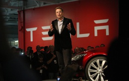 Phép màu 51 tỷ USD của Tesla và bài học "sống làm vua" từ iPhone