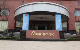 Khởi tố bị can nguyên giám đốc ngân hàng Agribank Cần Thơ