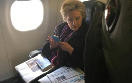 Bà Clinton làm dậy sóng mạng xã hội vì bê bối email cá nhân của đối thủ