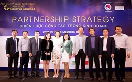 Chiến lược cộng tác trong kinh doanh: Khi khách hàng trở thành đối tác chính