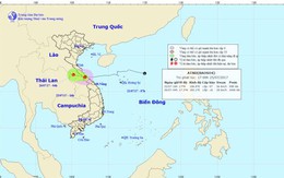 Bão suy yếu thành áp thấp nhiệt đới, miền Trung mưa lớn