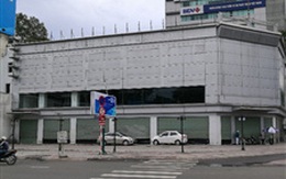 Phong Vũ đóng cửa cửa hàng lớn nhất