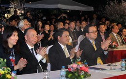Bí thư, Chủ tịch Hà Nội dự lễ khai mạc triển lãm Lễ hội hoa anh đào