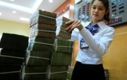 Nợ công của Việt Nam: “Chúng ta đang trẻ đã ăn chơi”