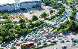Sân bay Tân Sơn Nhất cao điểm Tết: Thường trực nỗi lo quá tải