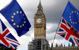 Anh - EU đạt thỏa thuận "ly dị" hàng chục tỉ USD