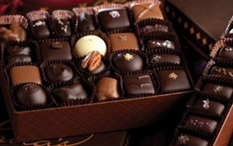 Quà tặng Valentine: Hoa hồng 10 triệu, chocolate 2 triệu đồng