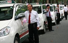 Bị Uber và Grab cạnh tranh gay gắt ở Sài Gòn, thị trường mới không có, Vinasun hết đường tăng trưởng?