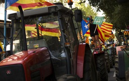 "Bom hẹn giờ" Catalonia
