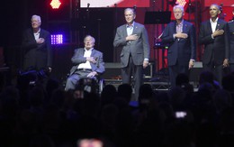 Chuyện hiếm gặp: 5 cựu tổng thống Mỹ đồng thời xuất hiện tại một nơi để quyên tiền từ thiện