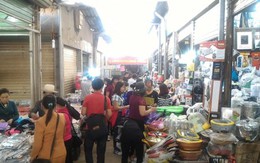 Lạng Sơn: Tiểu thương kêu “trời” vì chợ cổ hơn 100 tuổi bị “xóa sổ”