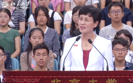 Bài phát biểu đáng ngẫm của giáo sư ĐH Bắc Kinh: Sinh viên ngồi nghe không lọt một từ!
